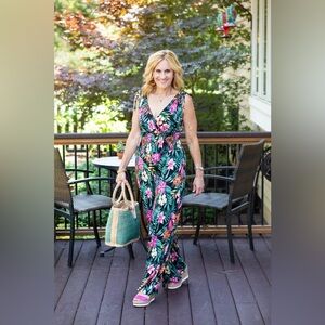 Lascana Tropical Floral Jumpsuit with Tie Straps NWT Size 10